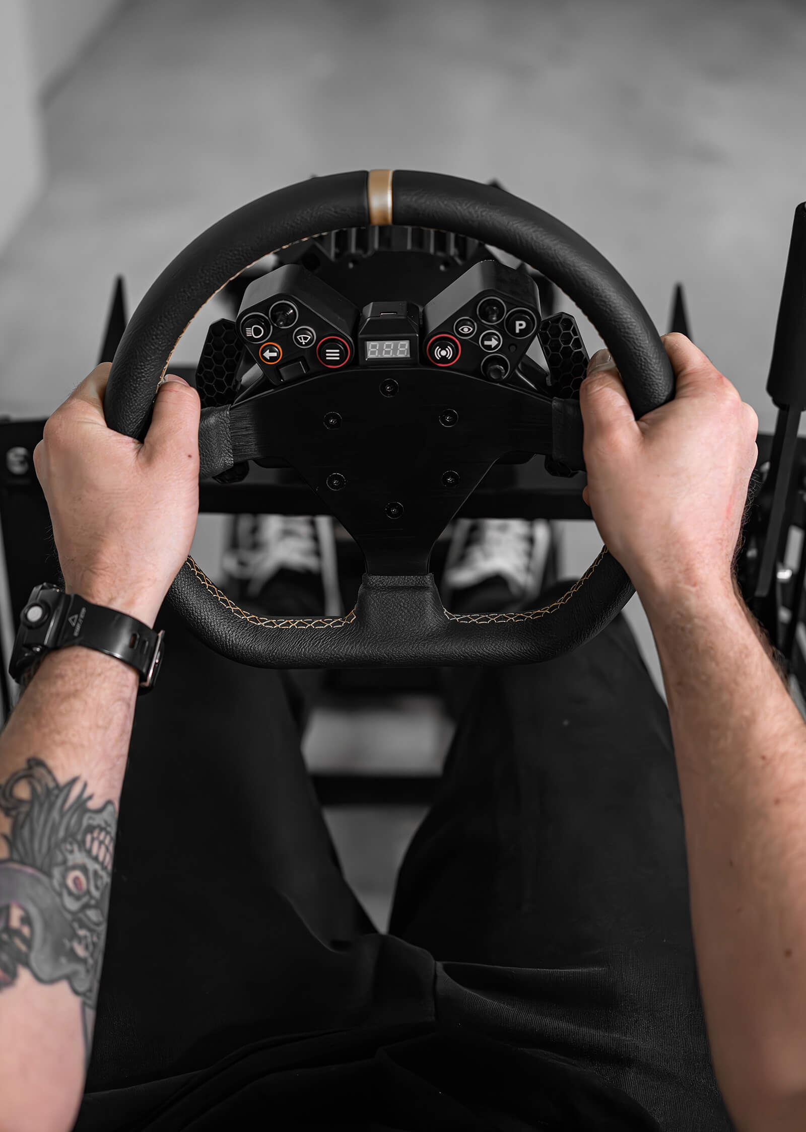 stanowisko_sim_rig_simracing_adj_kierownica